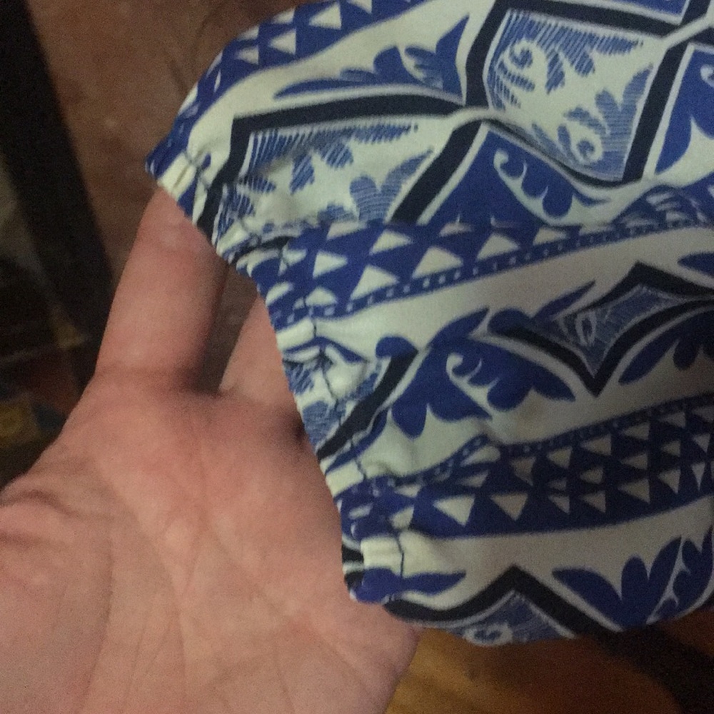 Shirt - Picture 4 of 4